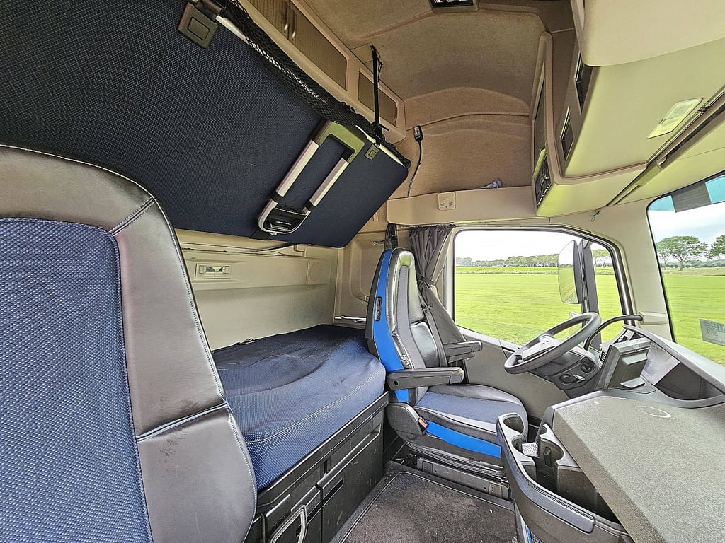 Heavy machinery product image - Image 15 of 15