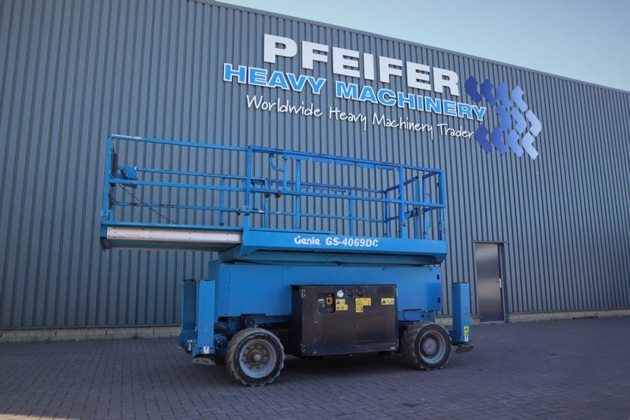 Genie GS4069DC Electric, 14m Working Height, 363kg Capac 2014 GENIE - GS4069DC - 61990 GS4069DC Electric, 14m Working Heig...