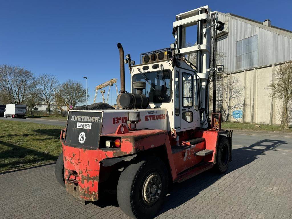 Svetruck 13.6-120-32 2016 D3923 Svetruck 13.6-120-32 2016 1 Forklift image 5