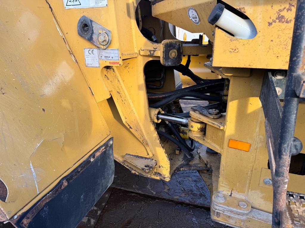 CAT 938 G 1998 5458 938 G 1998 1 Wheel Loaders image 9