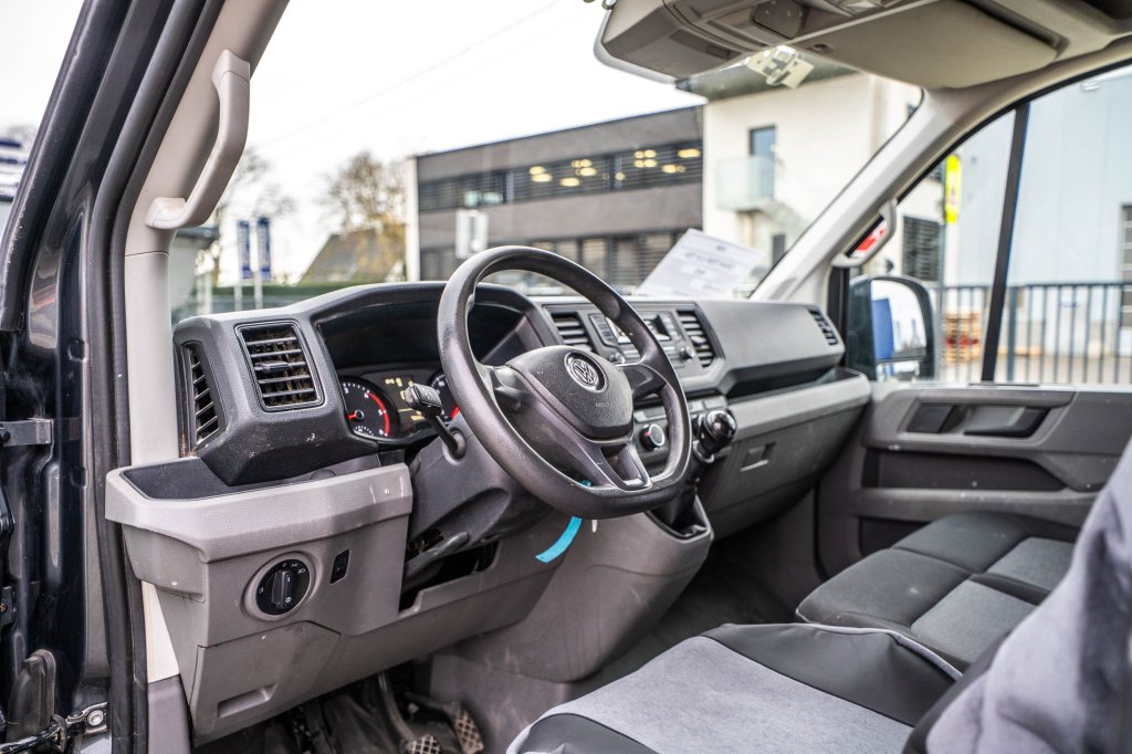 VW CRAFTER 2.0 TDI - 70 536 KM 2018 E65153 Volkswagen Crafter 2.0 TDI - 70 536 KM 2018 1 image 11