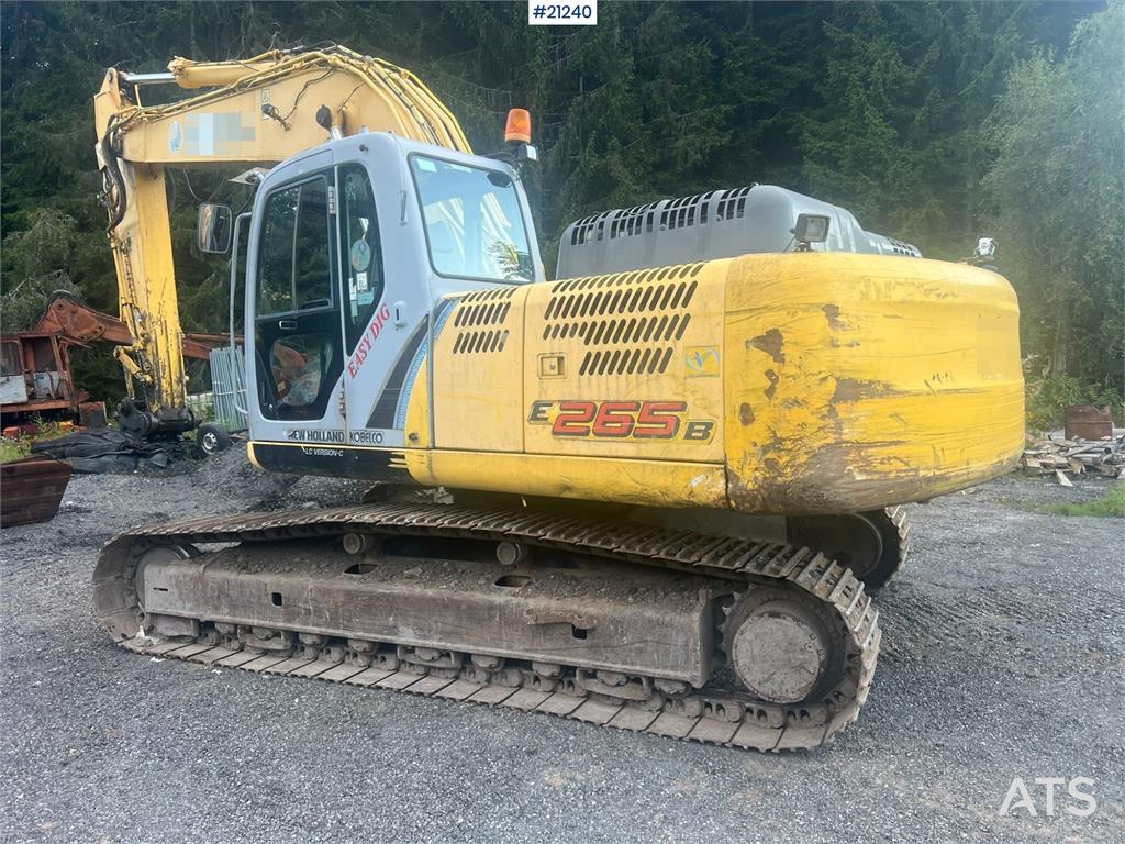 New Holland E265B Excavator w/ digging bucket and hydraulic sa 2008 21240 E265B Excavator w/ digging bucket and hydraulic ...