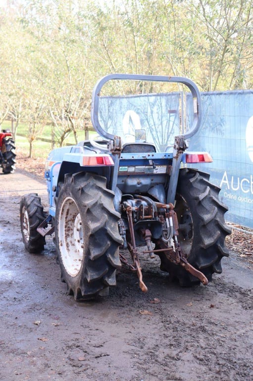 Mini tractor Iseki 29s Diesel Iseki GEAS 29s 1 image 4