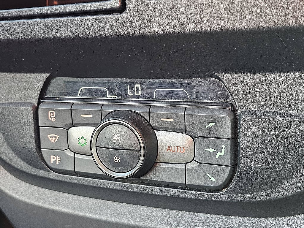 Heavy machinery product image - Image 14 of 16