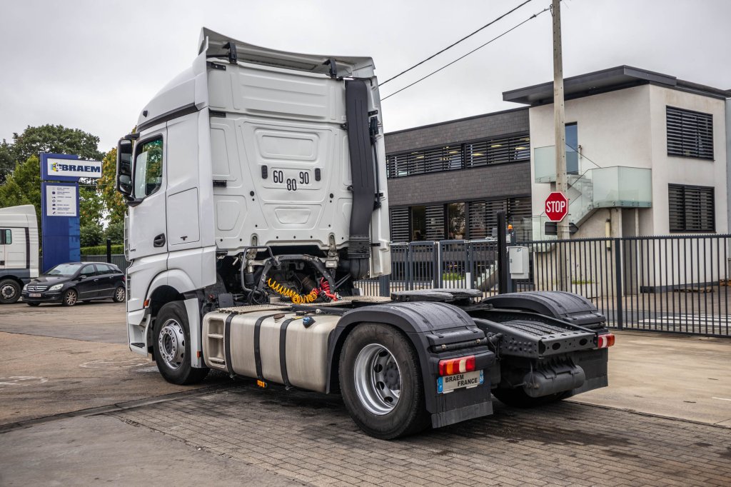 MERCEDES ACTROS 1845 LS 2016 E60367 ACTROS 1845 LS 2016 1 image 4