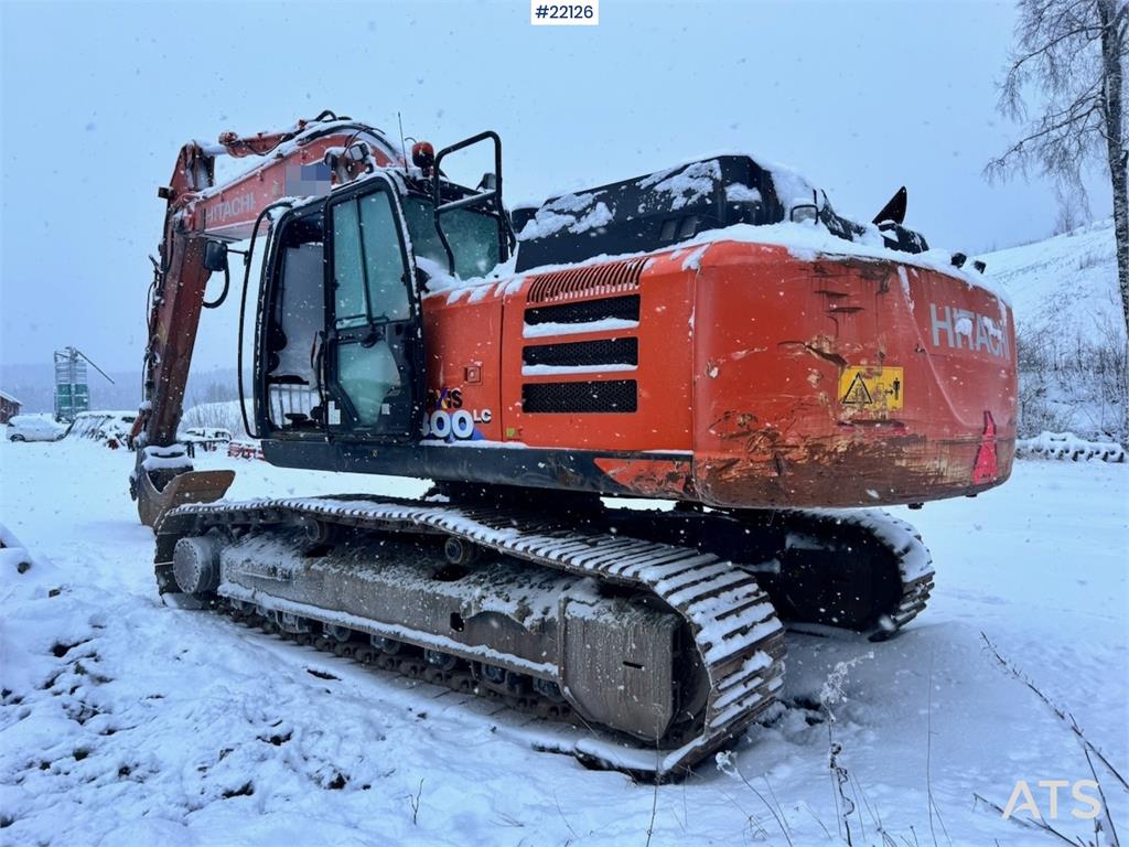 Hitachi ZX300LC-6 crawler excavator with digging bucket 2019 22126 ZX300LC-6 crawler excavator with digging bucket 2019 1 ...