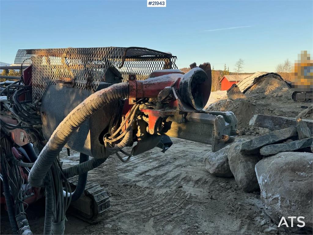 Sandvik Dino DC400RI drilling rig. Overhauled engine and h 2014 21943 Dino DC400RI drilling rig. Overhauled engine and h 2...