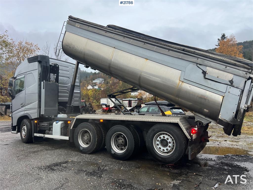 Volvo FH540 8x4 asfaltbil m/ mtdk k218 2 akslet asfalthe 2016 21786 FH540 8x4 asfaltbil m/ mtdk k218 2 akslet asfalthe 201...