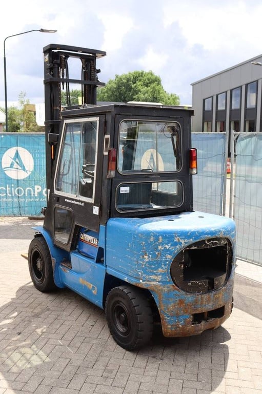 Forklift Caterpillar DP35K Diesel 3500kg 4.5m 2001 2001 DP35K 2001 1 Forklift image 4