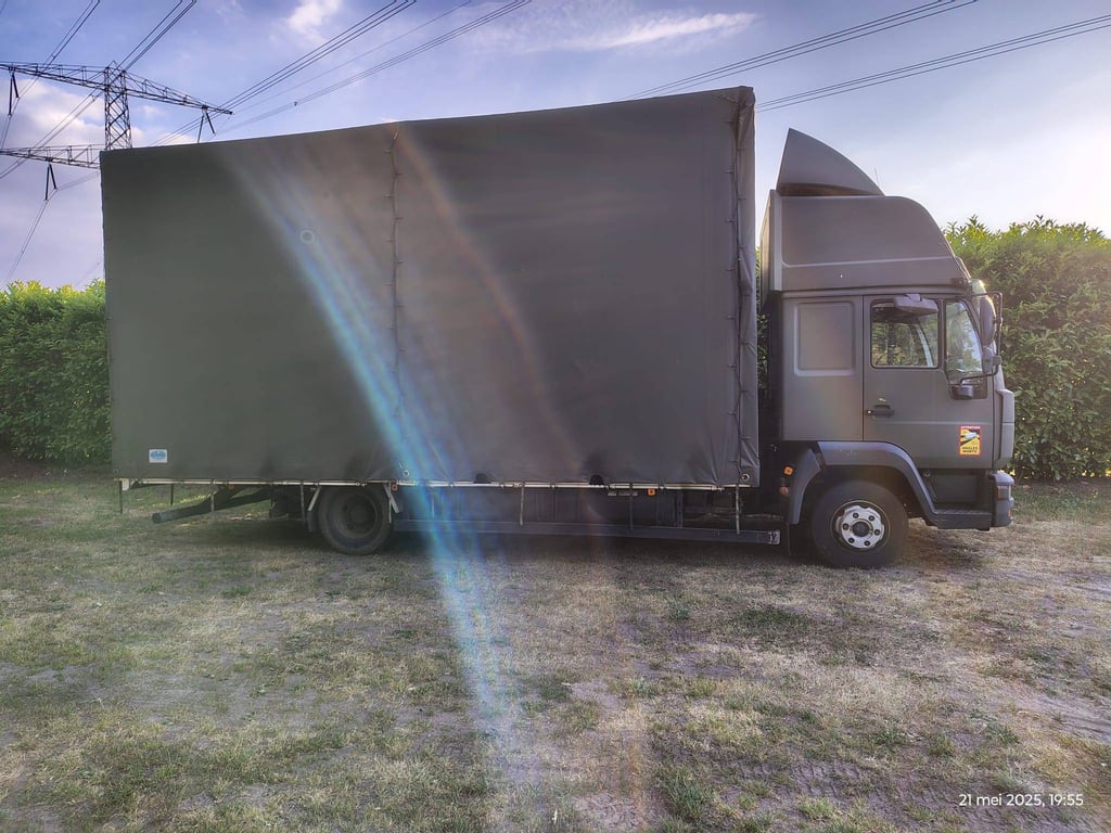 Box Truck MAN L2000 Diesel 2004 2004 L2000 2004 1 image 11