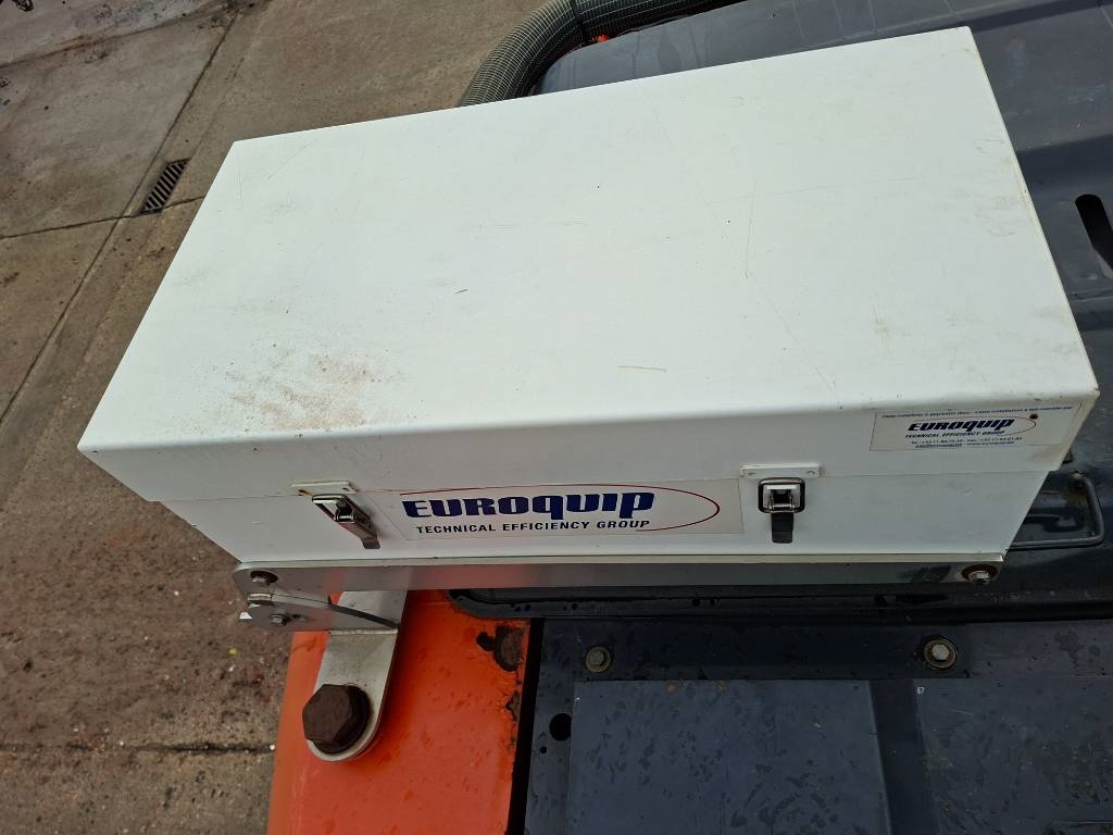 Heavy machinery product image - Image 12 of 32