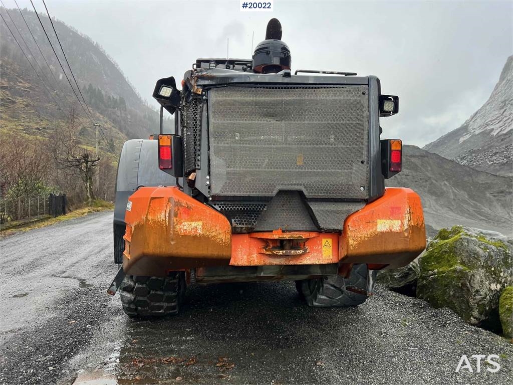 Heavy machinery product image - Image 14 of 28