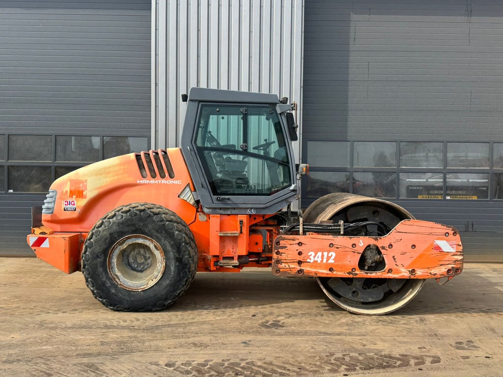 Hamm 3412 incl. Padfoot shields 2004 00033616 3412 incl. Padfoot shields 2004 1 image 5