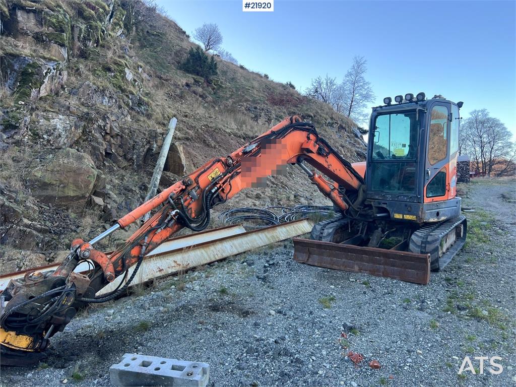 Doosan DX62R-3 excavator w/ rototilt, sanding bucket and 2015 21920 DX62R-3 excavator w/ rototilt, sanding bucket and 2015...