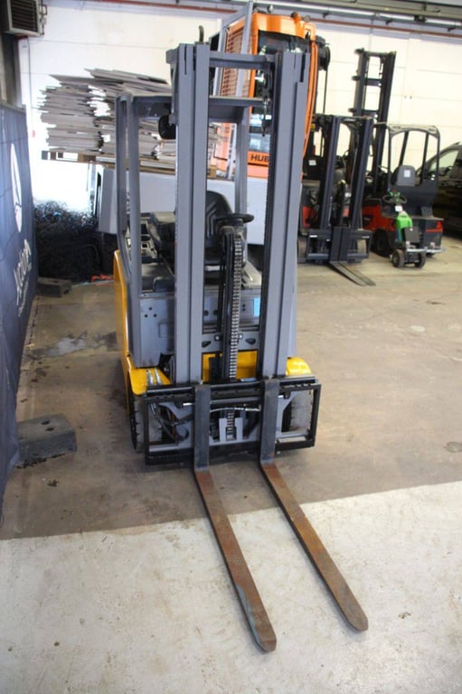 Heavy machinery product image - Image 6 of 15