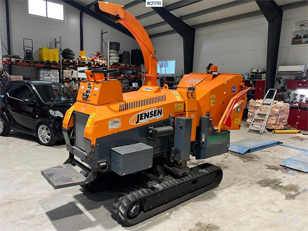 Jensen A540 spider wood chipper w/hydraulic raise and low 2017 21791 Jensen A540 spider wood chipper w/hydraulic raise and...