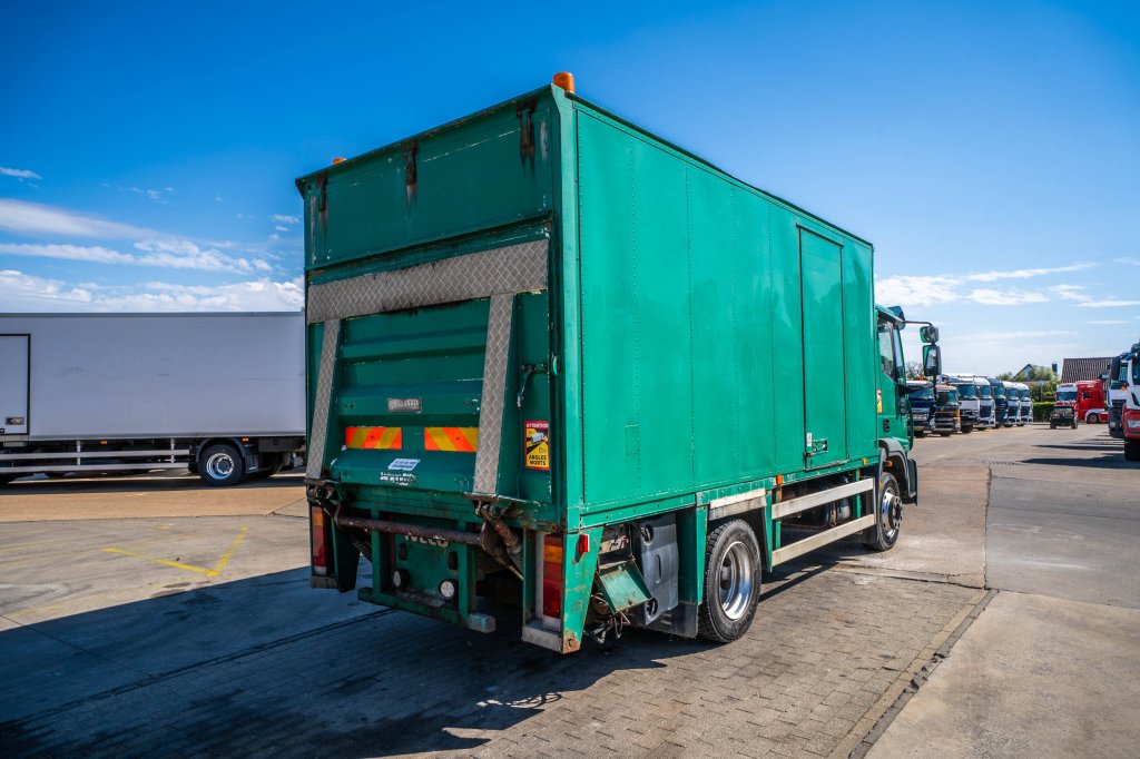 IVECO EUROCARGO 120E18 2004 E63897 EUROCARGO 120E18 2004 1 image 4