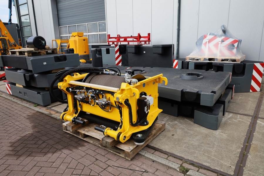 Grove GMK5250XL-1 Available For Rent, Dutch Registration 2025 GROVE - GMK5250XL-1 - 63802 GMK5250XL-1 Available For Rent, ...