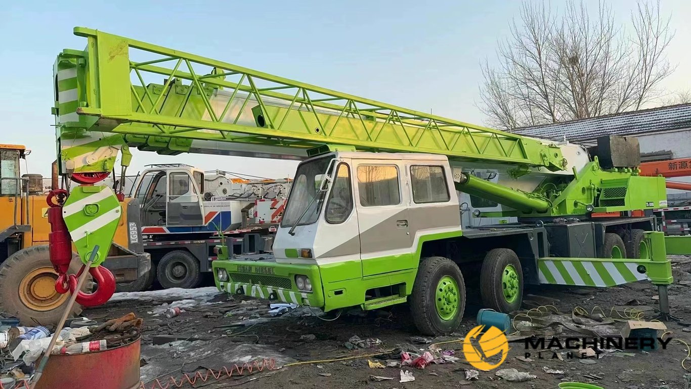 Tadano TG350M Crane Used High Quality TG350M 2018 1 Mobile Cranes image 4