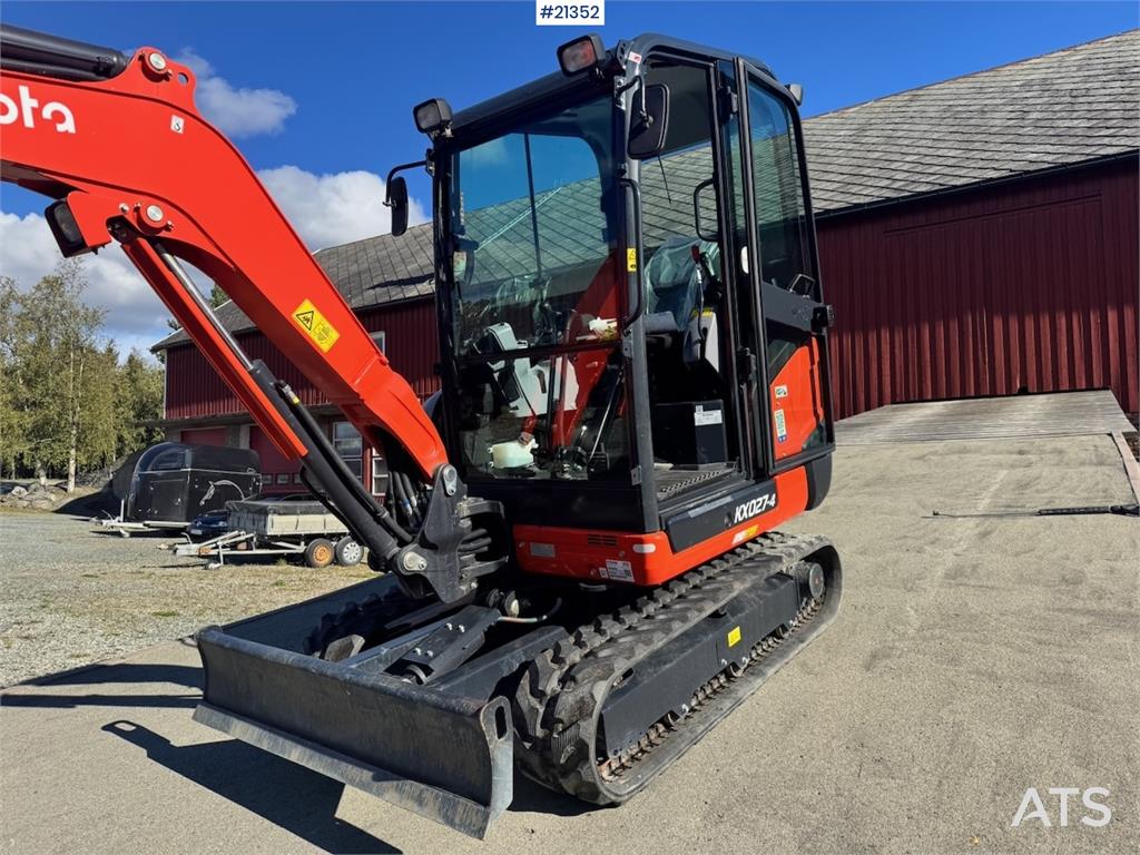 Kubota KX027-4 Mini Excavator w/ 2 buckets. 130 hours! 2022 21352 KX027-4 Mini Excavator w/ 2 buckets. 130 hours! 2022 1 i...