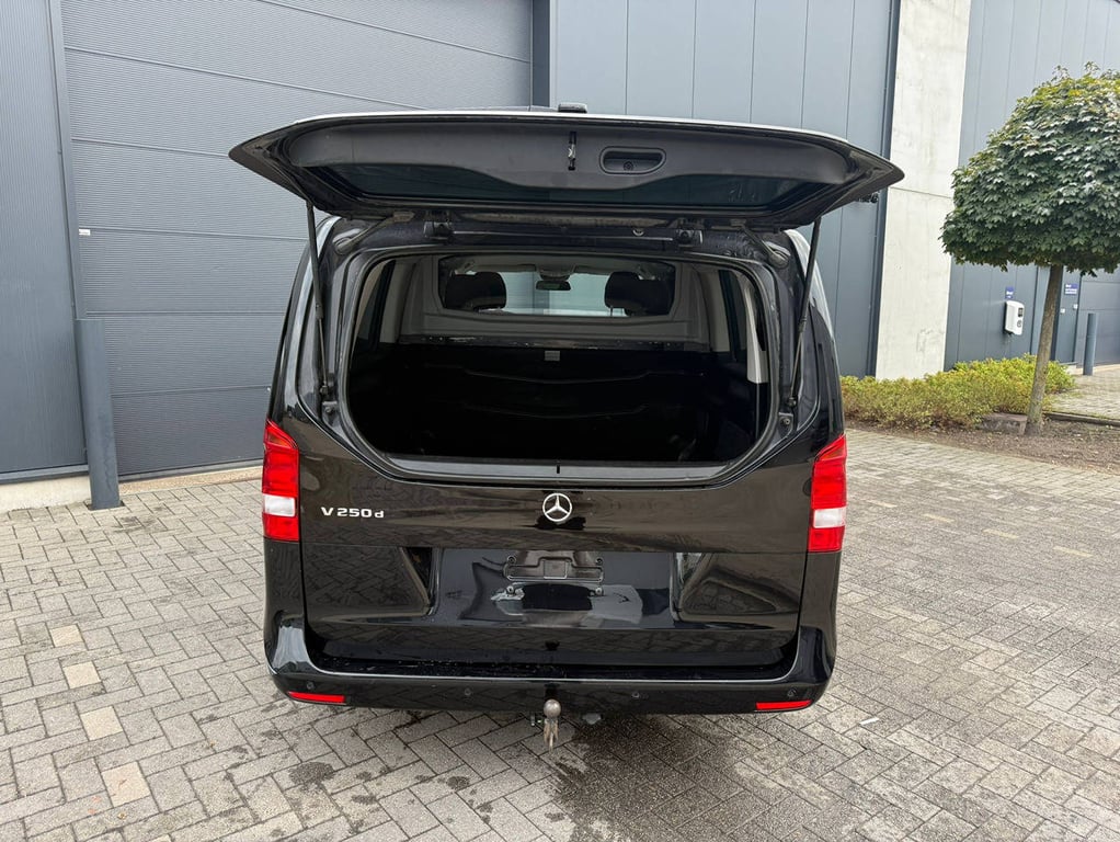 Mercedes-Benz V250 d Automatic Diesel 2020 2020 V-Klasse (W447) _ V250 d Automatic 2020 1 image 10