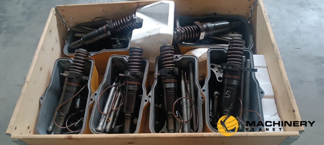 Heavy machinery product image - Image 12 of 15