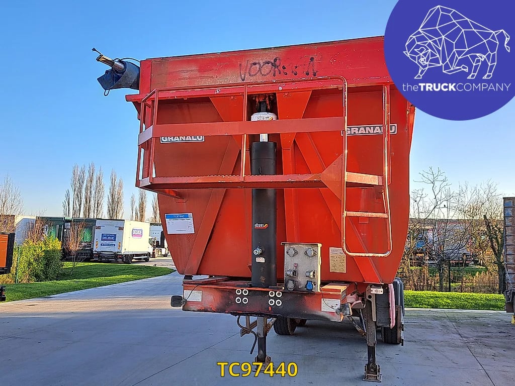 Granalu GRANALU kipper Tipper 2011 TC97440 Granalu GRANALU kipper 2011 1 Tipper trucks image 2