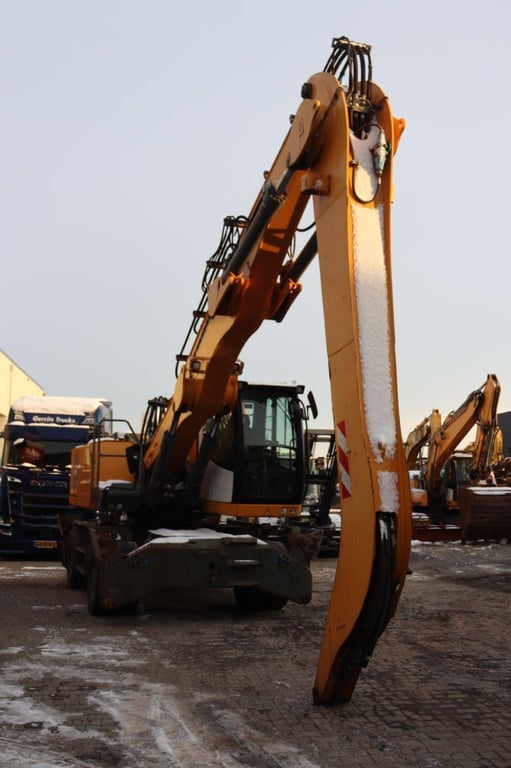 Heavy machinery product image - Image 6 of 15