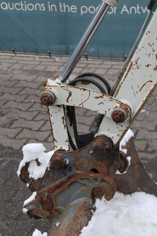 Mini excavator Takeuchi TB219 Diesel 12kW 2013 2013 TB219 2013 1 image 12