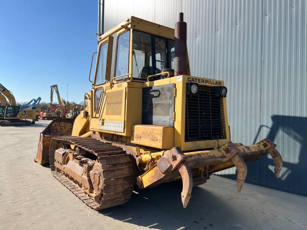 CAT 953 - Ripper 1986 206459 953 - Ripper 1986 1 image 4