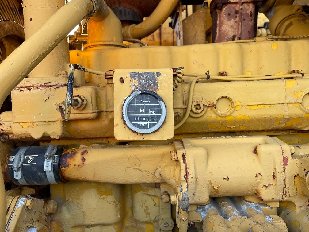 CAT 572 G 1976 3887 572 G 1976 1 image 10