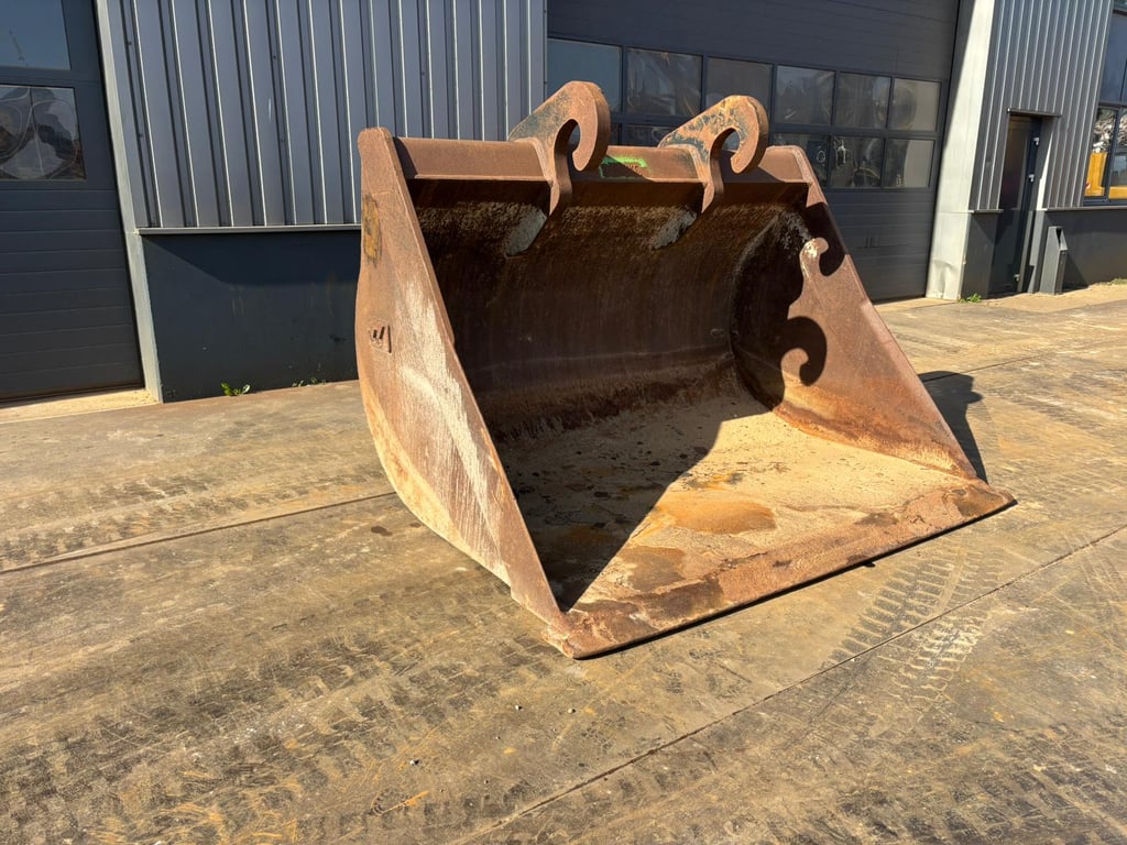 Verachtert GP bucket CW70 for 374F 2015 00033668 Verachtert GP bucket CW70 for 374F 2015 1 image 4