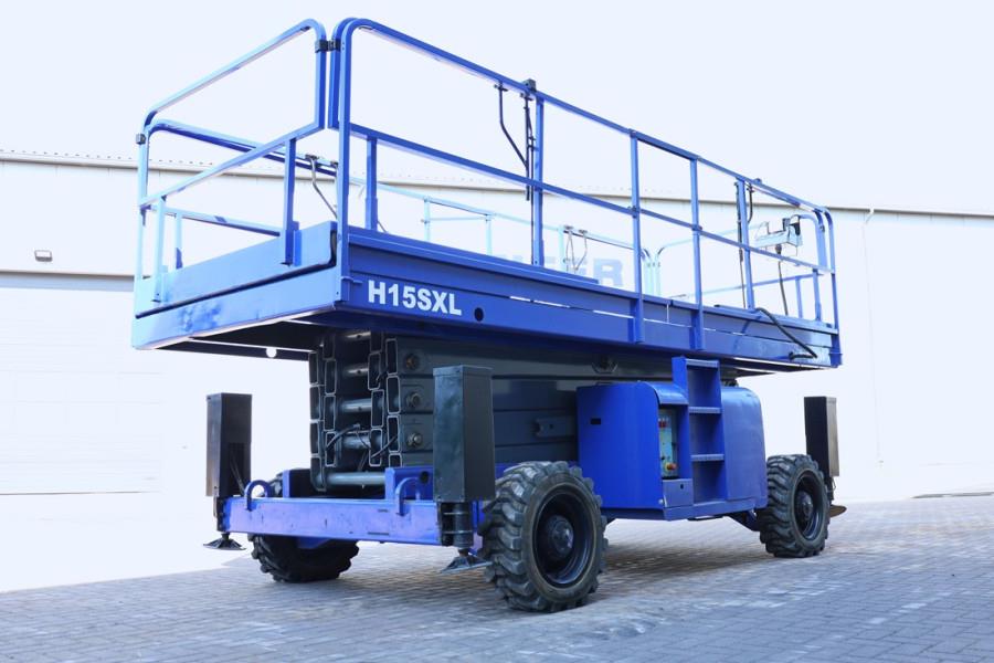 Haulotte H15SXL Diesel, 4x4 Drive, 15m Working Height, 500k 2008 HAULOTTE - H15SXL - 90298 H15SXL Diesel, 4x4 Drive, 15m W...