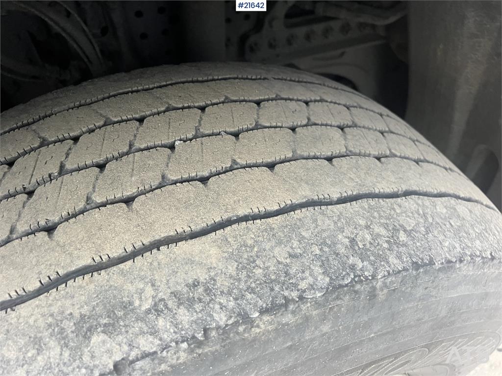 Heavy machinery product image - Image 12 of 15