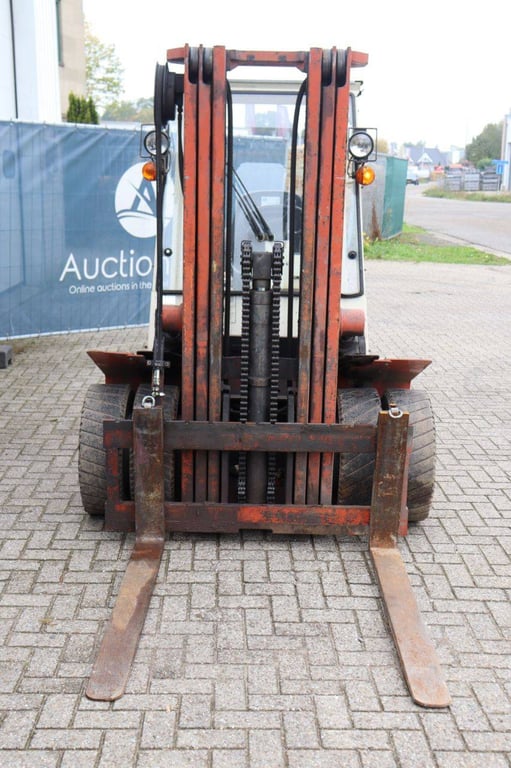 Forklift Nissan 30 LPG 1991 RHG02 A 30U 1991 1 Forklift image 8