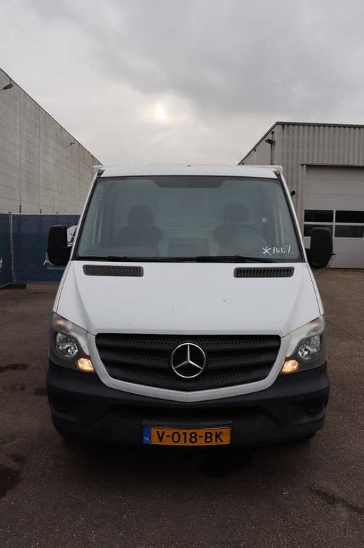 Mercedes-Benz Sprinter Diesel 2016 Box Truck 2016 Sprinter 2016 1 image 8