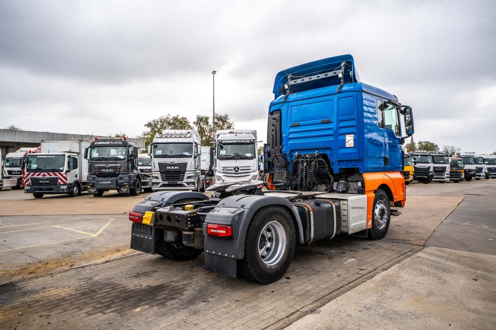 MAN TGX 18.420 XL BLS-INTARDER+HYDR. 2017 E64739 TGX 18.420 XL BLS-INTARDER+HYDR. 2017 1 image 4