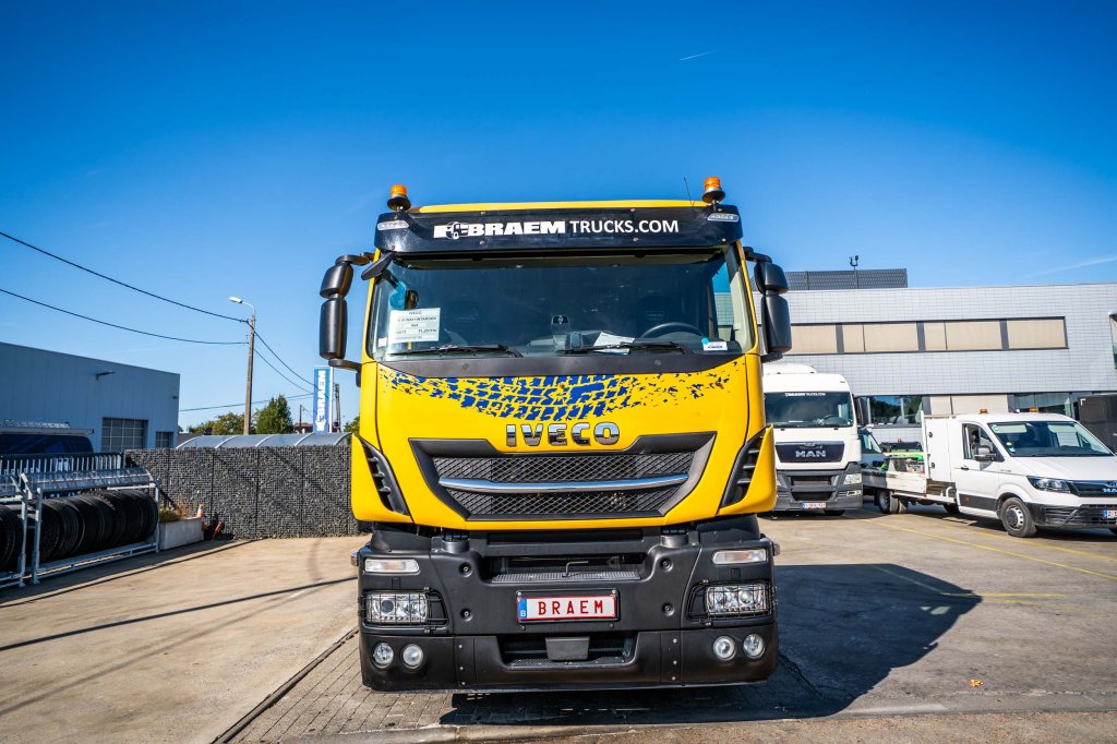 IVECO 570 X-WAY + INTARDER+HYDR. 2019 E64672 570 X-WAY + INTARDER+HYDR. 2019 1 image 2