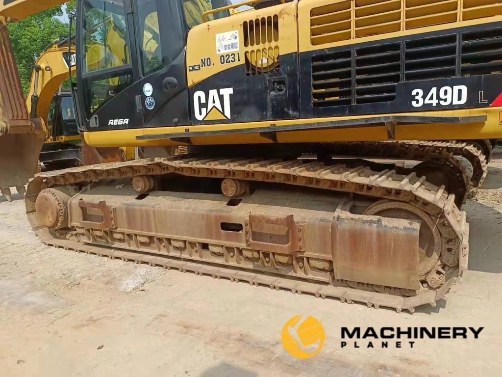 349D Caterpillar 90% new Good Condition 349D 2020 1 Crawler Excavators image 6