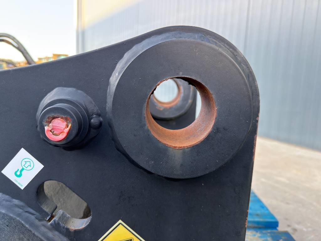 Heavy machinery product image - Image 14 of 15