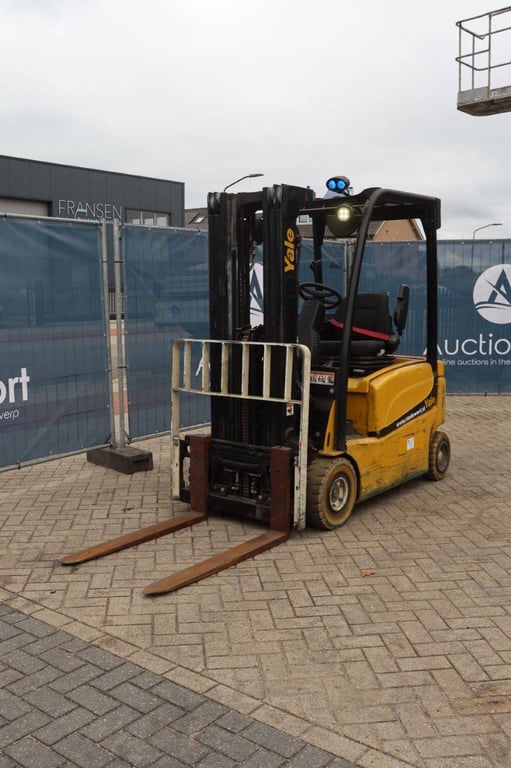 Forklift Yale ERP16VF Electric 1570kg 4.6m 2016 2016 ERP16VF 2016 1 Forklift image 9