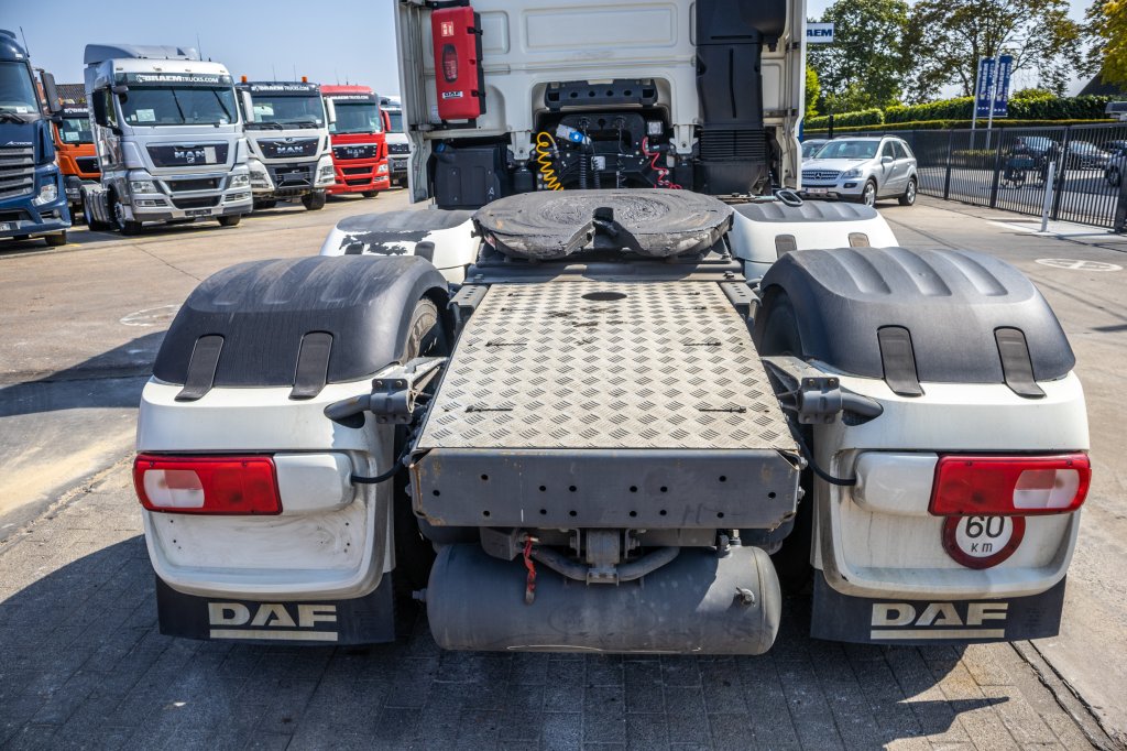 DAF XF 460-6X2-315 000 KM+ ADR 2016 E60009 DAF XF 460-6X2-315 000 KM+ ADR 2016 1 image 5