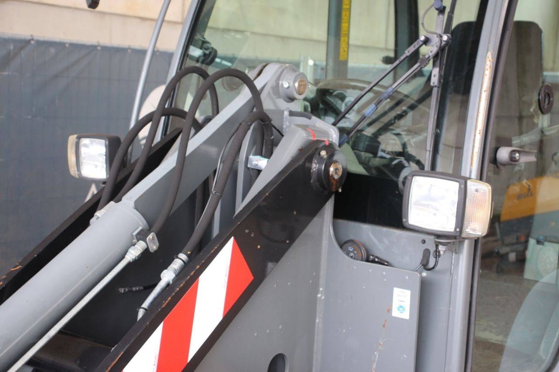 Wheel loader Kramer 8085 Diesel 55.4kW 2017 2017 Kramer 8085 2017 1 image 13