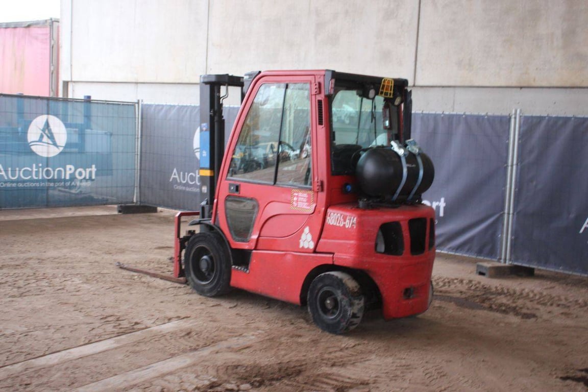 Forklift Hyster H2.5FT LPG 2490kg 3.3m 2015 2015 H2.5FT 2015 1 Forklift image 3
