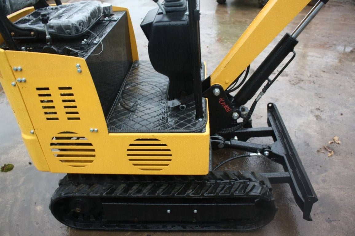 Mini excavator JPC KV12 Diesel 12pk 2024 Demo 2024 JPC KV12 2024 1 image 7