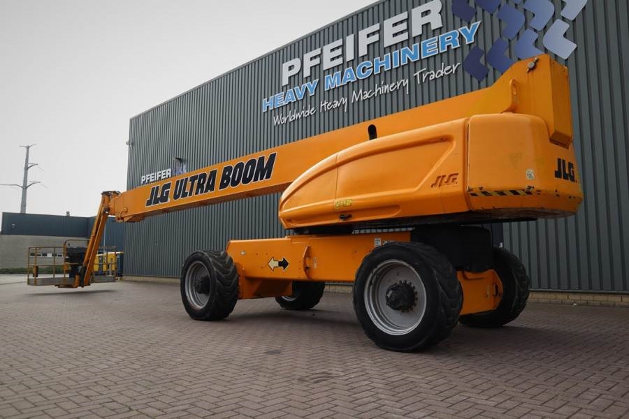 JLG 1350SJP Diesel, 4x4x4 Drive 43.3m Working Height, 2010 JLG - 1350SJP - 61689 1350SJP Diesel, 4x4x4 Drive 43.3m Working...