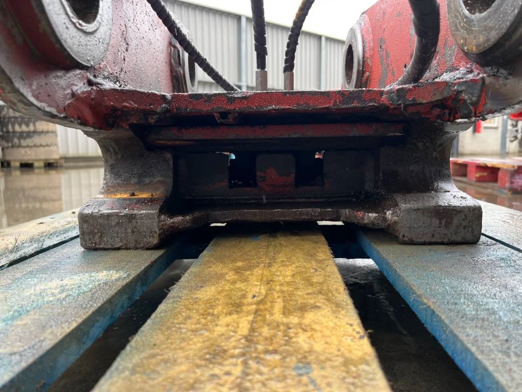 Engcon S70 - 323D 907047 Engcon S70 - 323D 1 image 14