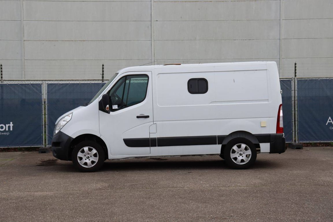 Renault Master Diesel 2014 Van (Margin) 2014 Renault Master 2014 1 image 2
