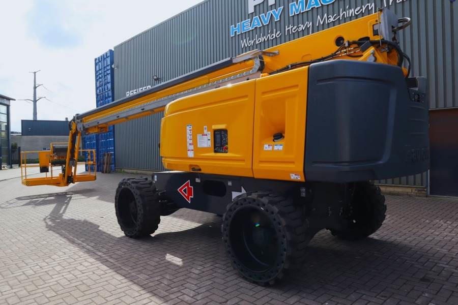 Haulotte HT28RTJ Pro Guarantee! 4x4x4 Drive, 28 m Working H 2025 HAULOTTE - HT28RTJ Pro - 63801 HT28RTJ Pro Guarantee! 4x4...