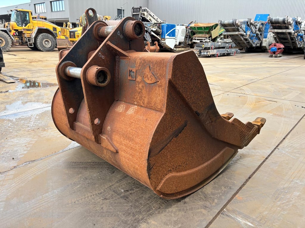 Caterpillar Bucket Cat 365/374 70001922 Bucket Cat 365/374 1 image 5